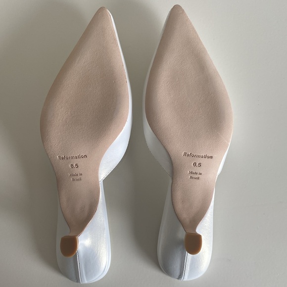 NWT REFORMATION KITTEN HEELS - Picture 4 of 4